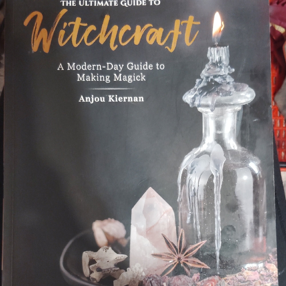 The Ultimate Guide to Witchcraft Book